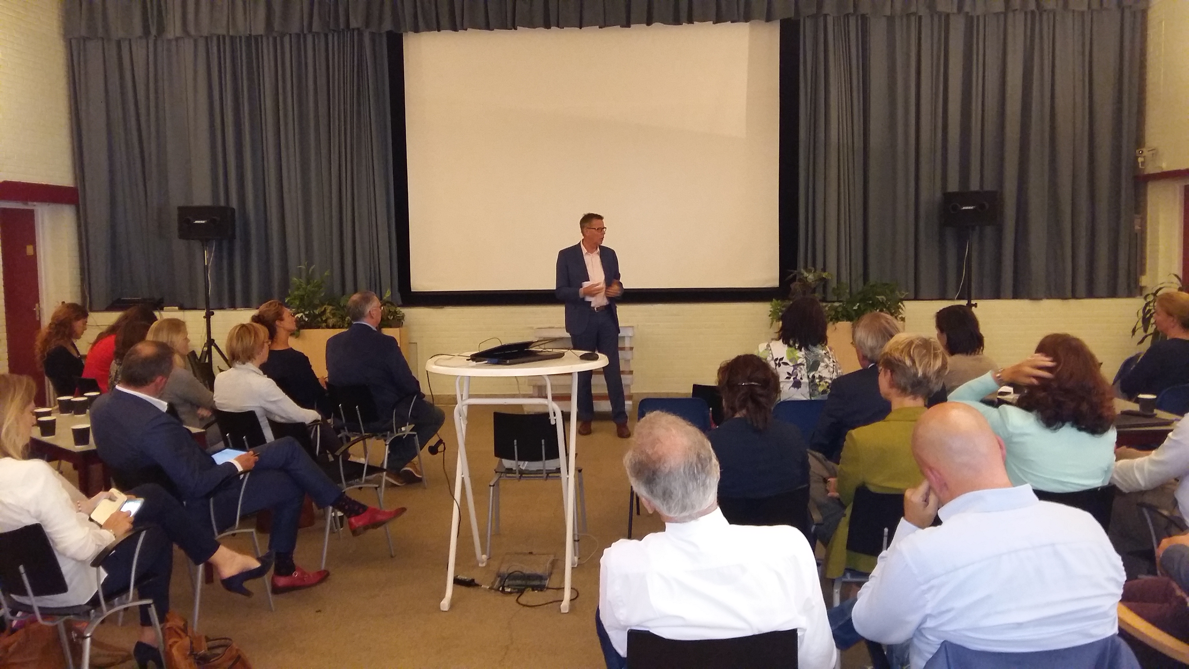 De Zorgpuzzel Is Gelegd Zorgselect Werkgever - 