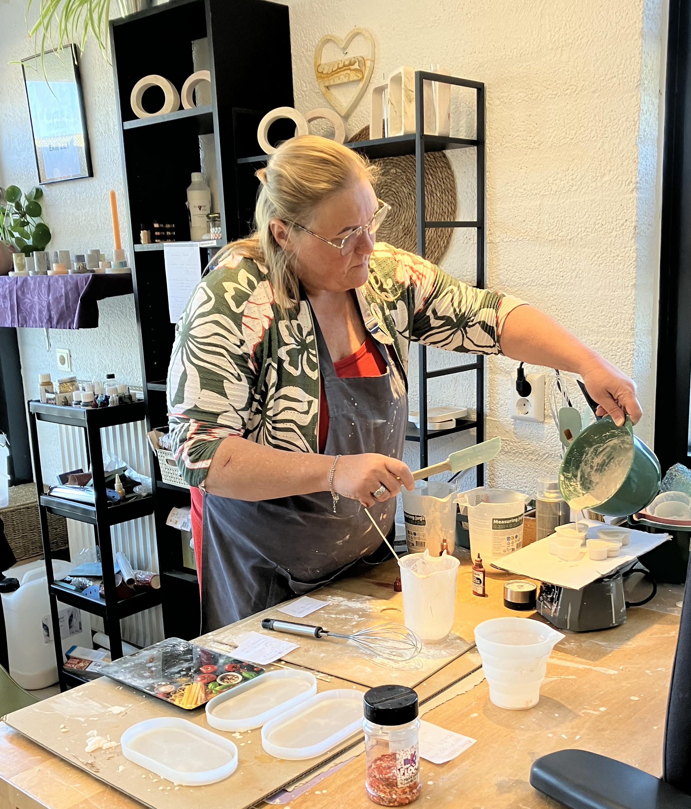 Foto_Esther_gieten_uitsnede